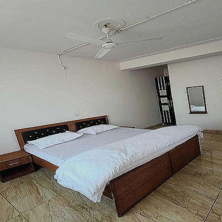 Pop New Hotel Hometown Dadri Dış mekan fotoğraf