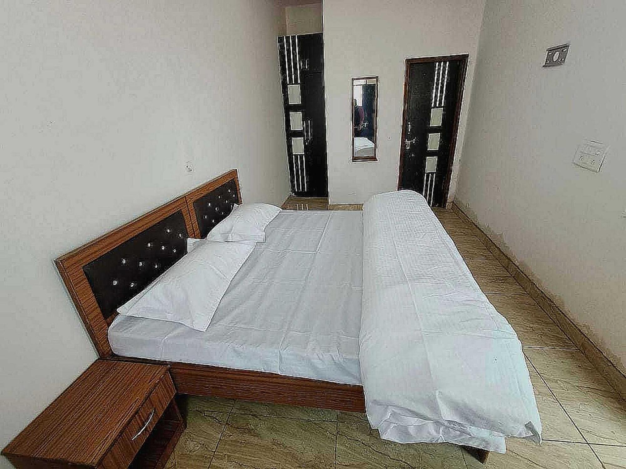 Pop New Hotel Hometown Dadri Dış mekan fotoğraf