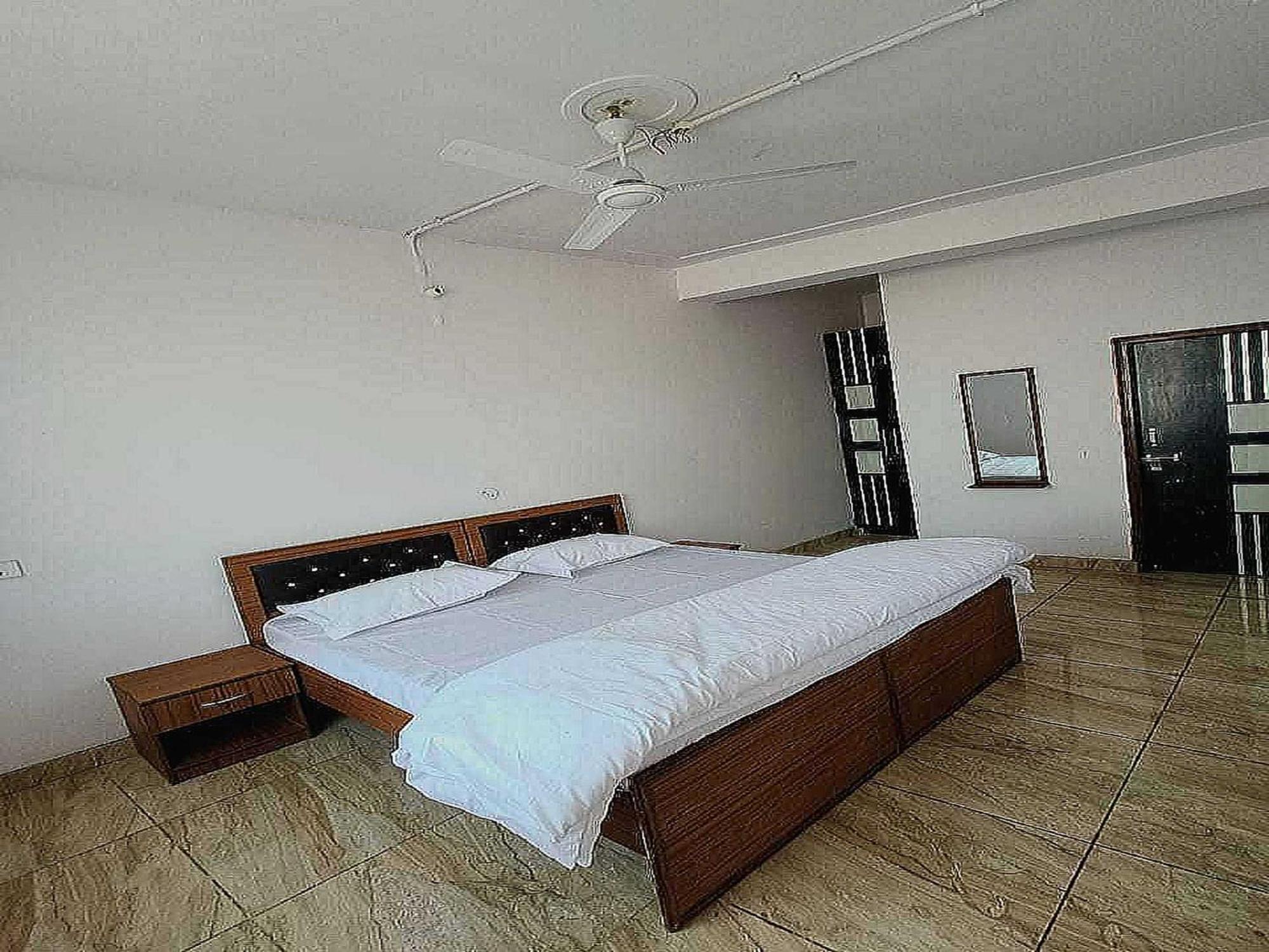 Pop New Hotel Hometown Dadri Dış mekan fotoğraf